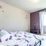 2 Bedroom Amazing In *