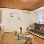 Apartamento 2 Bedroom Amazing In Lovran