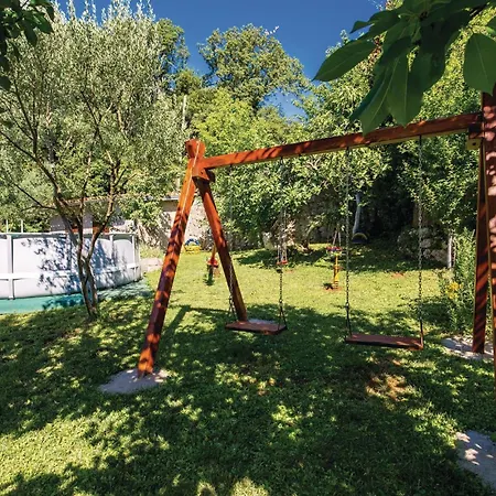 2 Bedroom Amazing In *