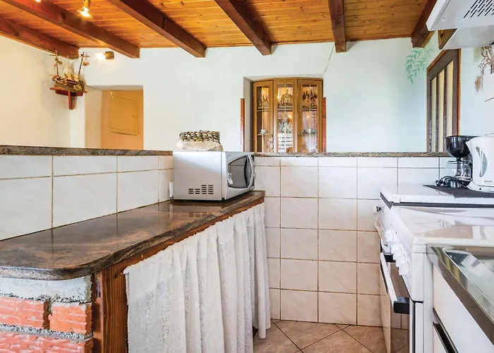Apartment In With Wifi